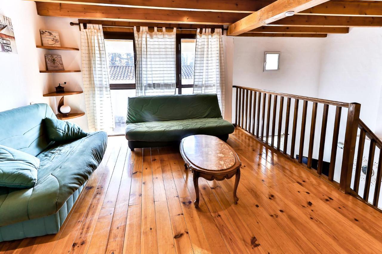Les Du Mas Canillac Apartment