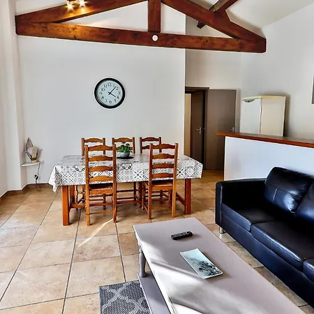 Les Gites Du Mas Canillac Chateaurenard Exterior photo